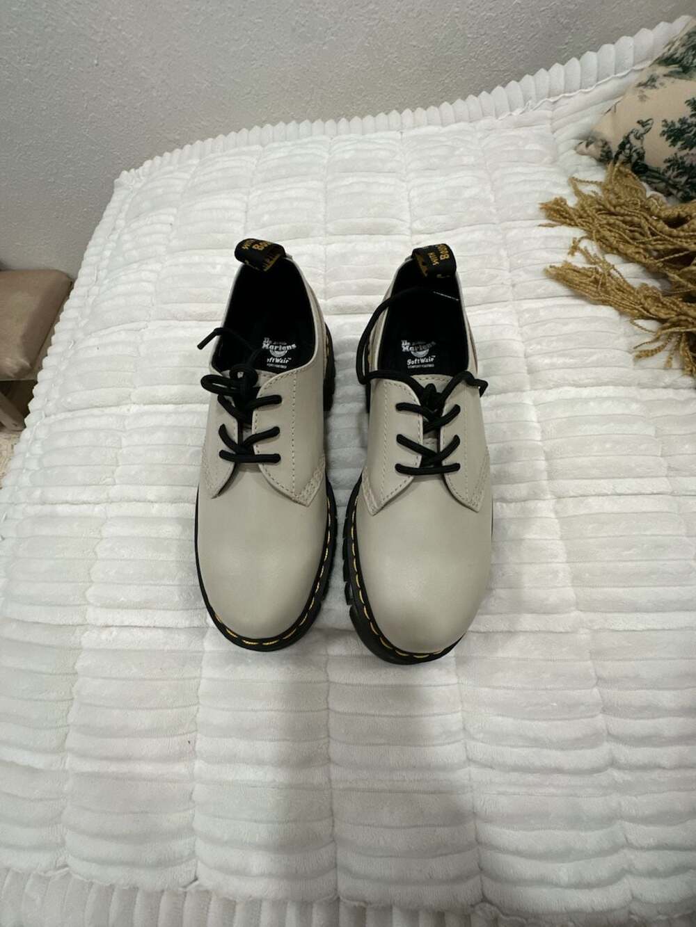Dr. Martens Audrick 3-Eye Shoe Cobblestone Grey Nappa Lux Platform